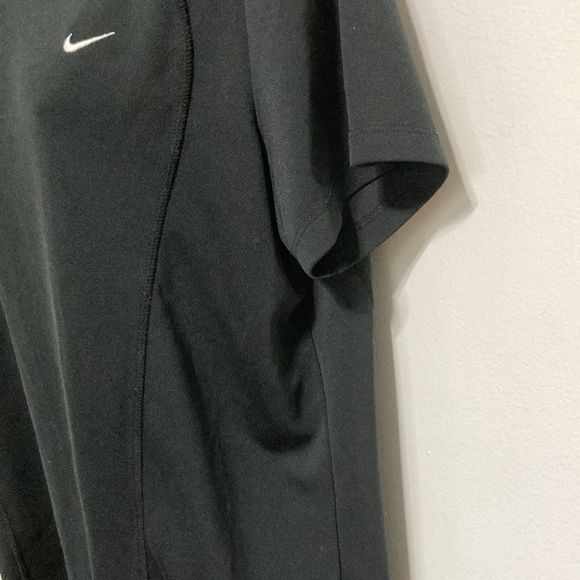 NIKE Performance Black Short Sleeve Crew Neck Tee Youth Large 16 18 - Picture 6 of 13